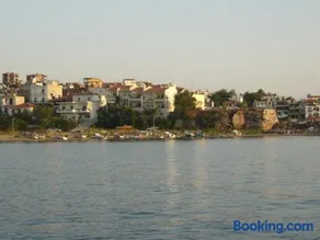 Maries Seaside Home - Image 2