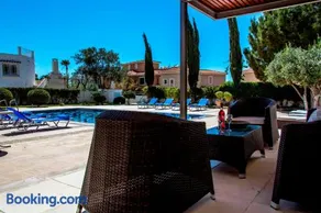 6 bdr villa with TENNIS COURT - Image 3