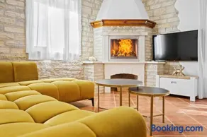 Villa Ana Paradiz for 8 people in Central Istria with private pool & pet friendly - Image 2
