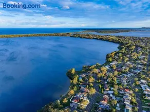 Lakefront Peace and Relaxation - Image 4
