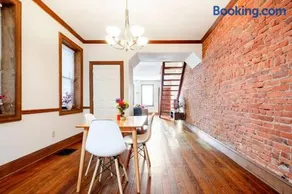 Family Friendly Home in Trolley Square - Image 2