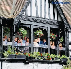 Rose & Crown Rooms - Image 3