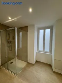 Studio neuf et élégant au centre de Vierzon - Image 3