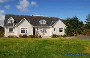 Nephin Lodge - Image 1