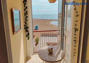 Sea view 3-bedroom flat in Puerto de Mazarron - Image 5