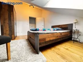 Sonnenhalde- Moderne Wohnung- 3 Schlafzimmer- Neubau-Ruhige Lage - Image 2
