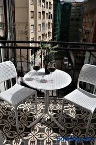 Alojamientos Turísticos con terraza en Santander LaPera - Image 2