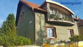 Szigeti Apartmanház - Image 2