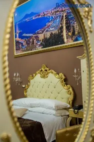 Hotel des Artistes - Image 2