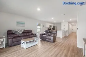 Spacious 4BR Palm Coast Home Near Beach & Golf - Image 4