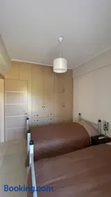 Sea House - Image 3