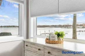 Cozy Winter Retreat with Hot Tub & Lakefront Views - Image 2