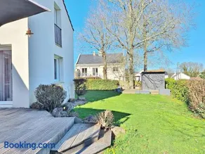 Maison rare 3 étoiles à Couëron Jardin & parking - Image 4