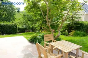Cedar Tree Cottage - Image 3