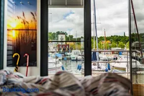 Calanthe - DAS HAUSBOOT - Image 2
