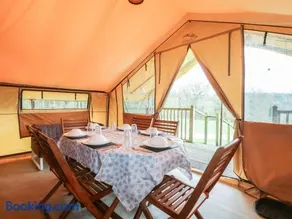 Bracelands - Safari Tent 1 - Image 4