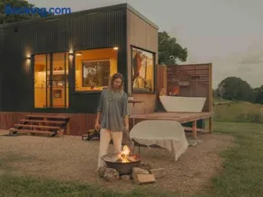 Butterfly Lane - Off-Grid Luxury Tiny Home, Byron Shire - Image 1