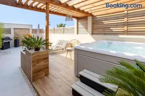 L'entre deux-suite romantique - jacuzzi privatif - clim réversible - wifi - Image 3
