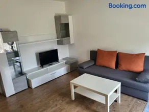 Monteur Apartments - Image 2