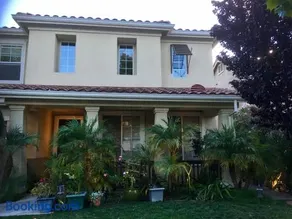 Beautiful Home in Quiet Area - Image 1