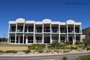 Christies Seahorse Holiday Townhouses - Image 1