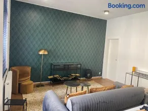 Cozy apt w/ king bed great for discovering Liege - Image 1