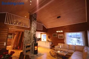 Spacious Wood Cabin 50 min from Bergen - Image 5
