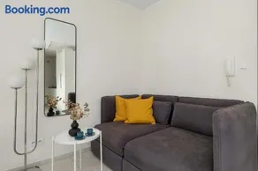 Comfortable Studio with Air Conditioning and Parking Near the Beach by Noclegi Renters - Image 2