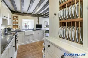 4 Bed in Honiton oc-o32661 - Image 5