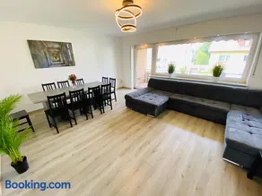 Big Apartment I 4 Rooms I 6 Beds I 120 sqm I Fast Internet - Image 3