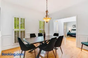 Luxury 5BR Oasis, Sleeps 10, Pool, Office, Deck - Image 3