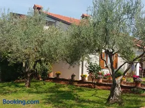 Family apartment villa ANNALAURA Umag - Image 1