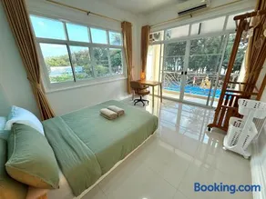 Coastal Nomad Ocean View Stay - 1 or 2 Rooms - Image 3