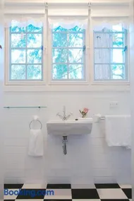 Tara House - Image 4