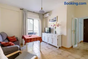 Apartamento Familiar María Auxiliadora - Image 1