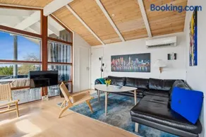 Spacious Quality Holiday Home Close To Ebeltoft And The Beach - Image 3