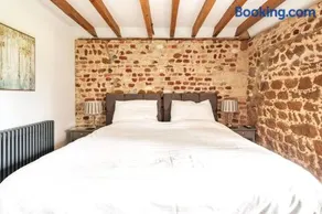 The Gig House - relaxing countryside spa break - Image 4