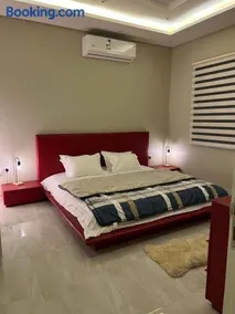 شقة حديثه حي النرجس تسجيل ذاتي - Image 3