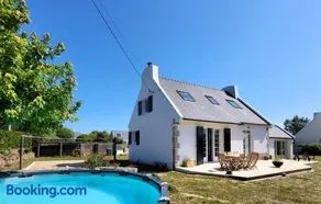 Maison Bord de Plage avec Piscine, Sauna, Bains à Remous, Volley - Image 1