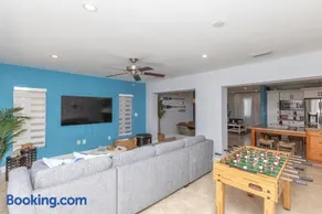 Casa Bora Bora - Fun in Miami - Big Pool - Fit 12 - Image 5
