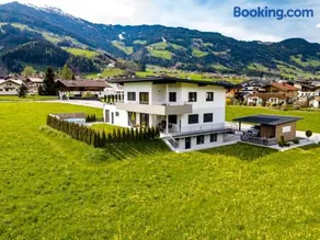 Apart Schachinger - Image 1