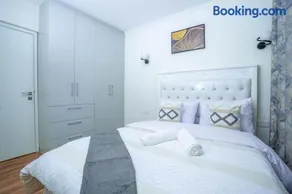 Globolisters Apartments - Image 4
