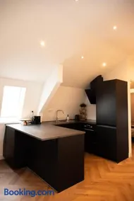 PURMERENT Apartments - Image 3