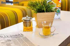 Hotel Compliment - Image 4