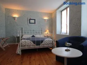 Maison familiale près du Parc Régional du Pilat - Image 3