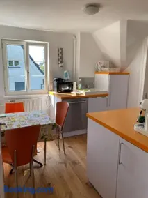 Dachwohnung im Villenviertel - Image 5