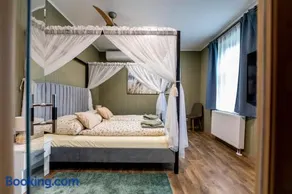 Park Apartman - Image 1