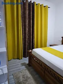 Coastal Calm Apartments - Image 3