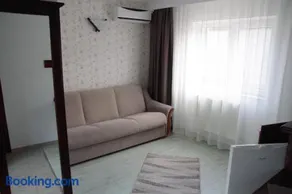 Vila Iulia - Image 1