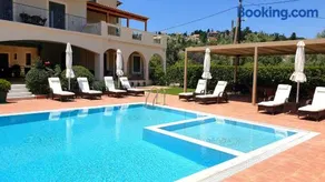 Eleana Boutique Hotel & Blue Infinity - Image 1